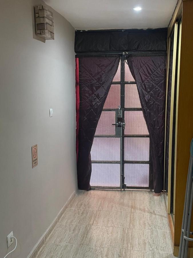 דירות טראגונה Little Arch Studio Old Town מראה חיצוני תמונה